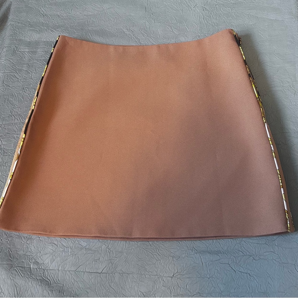 *NWOT* Versace mini skirt